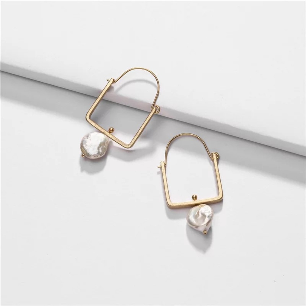 Hoop Earring with Fresh Water Pearl Pendant Charm